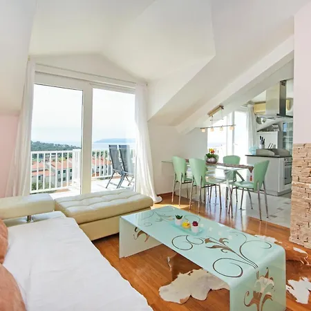 Neva Apartment Makarska